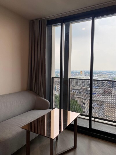 เดอะ เบส สะพานใหม่ / The Base Saphanmai-1