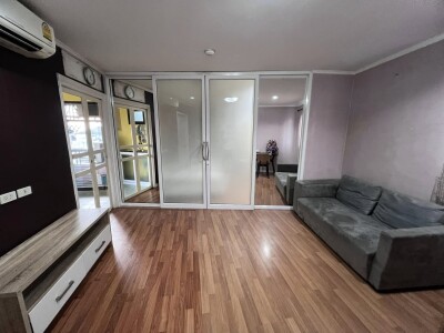 ลุมพินี เพลส นราธิวาส 24 / 34 ตร.ม. ชั้น 9-3