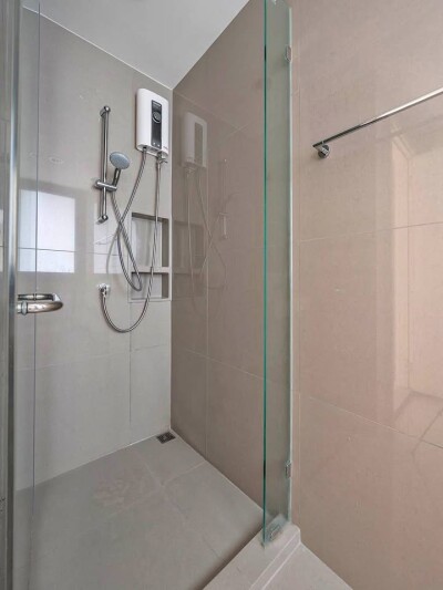 ริทึ่ม สุขุมวิท 42 / 57 ตร.ม. ชั้น 10-17