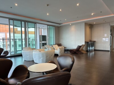 อัปเดตล่าสุด 29/3/68 : ไอวี่ ริเวอร์ ราษฎร์บูรณะ / 35 ตร.ม. ชั้นที่ 5 ตึก A-14