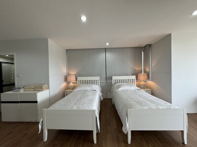 อัปเดตล่าสุด 7/3/68 :  ริเวอไรน์ เพลส คอนโดมิเนียม /  218.43 ตารางเมตร ชั้น 12 *-9