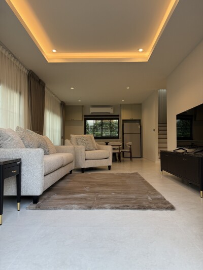 เศรษฐสิริ บางนา กม.10 / พื้นที่ใช้สอย : 247 ตร.ม. *-9