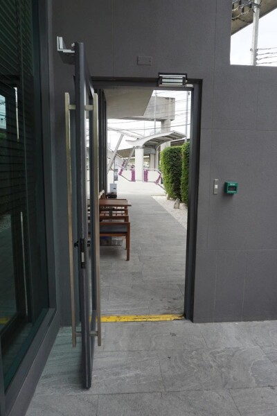 อัปเดตล่าสุด 16/02/68 :  แอสปาย สาทร - ท่าพระ / 27 ตรม .-10