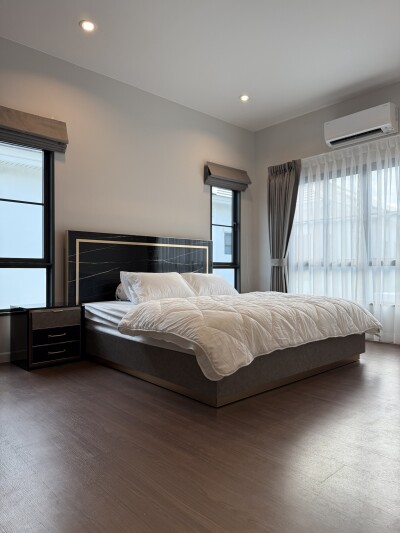 เศรษฐสิริ บางนา กม.10 / พื้นที่ใช้สอย : 247 ตร.ม. *-19