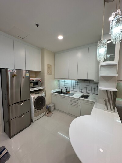 อัปเดตล่าสุด 29/3/68 : บ้านกลางกรุง สยาม - ปทุมวัน / 67 ตร.ม. ชั้น 19-5