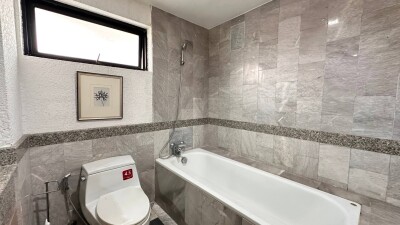 อัปเดตล่าสุด 25/2/2568 :  ลาส โคลินาส / 185 ตร.ม. ชั้น 18-15