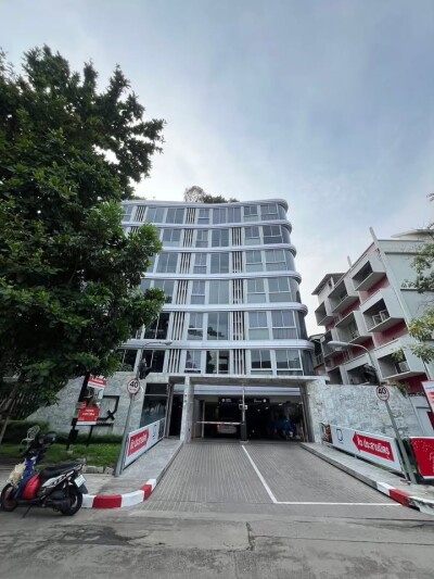 อัปเดตล่าสุด 30/3/68 : คิว ประสานมิตร / 60 ตร.ม. ตึก B ชั้น 2-20