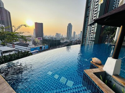 อัปเดตล่าสุด 26/2/68 : สกายวอล์ค และ เวลซ์ เรสซิเดนซ์ / ชั้น 21: 60 SQM.-12