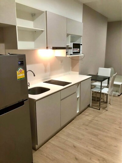 เดอะ พาร์คแลนด์ เพชรเกษม – ท่าพระ / 32.19 ตร.ม ชั้น 20-4