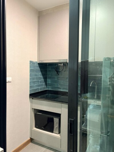 ดิ ยูนีค เอกมัย - รามอินทรา / 32 ตรม. ชั้น 4 อาคาร B-4