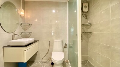 อัปเดตล่าสุด 5/3/68 : เดอะ วอเตอร์ฟอร์ด สุขุมวิท 50 /  56.5 ตรม. ตึก1 ชั้น2-9