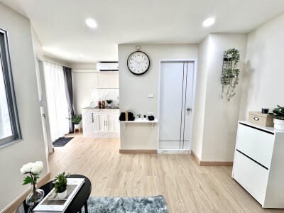 ลุมพินี คอนโดทาวน์ บดินทรเดชา - รามคำแหง / ขนาด 28.27 ตร.ม.  อาคาร 3D  ชั้น 5-14