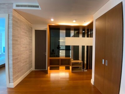 ไบร์ท สุขุมวิท 24 / 67.44 ตร.ม. ช้ัน 7-11