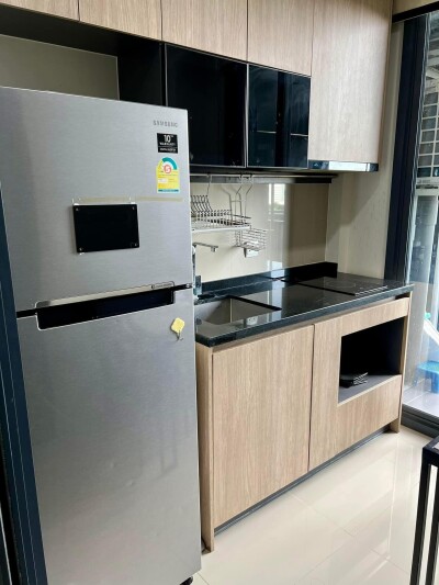 เดอะ ไลน์ วงศ์สว่าง / 29.10 ตร.ม  ชั้น 10-6