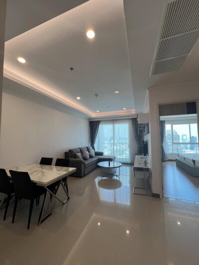 ศุภาลัย เอลีท แอท พญาไท / 60.89 ตร.ม.  ชั้น 27  ทิศเหนือ-6