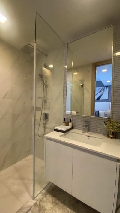 ไฮด์ สุขุมวิท 11 / ชั้น : 22 พื้นที่ : 63.12 ตร.ม.-6