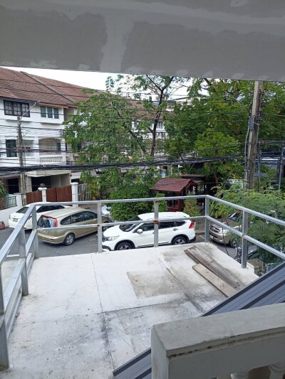 โฮมทาวน์ ออฟฟิส ย่านลาดพร้าว ซอย 128/1 ตรงข้าม ซ.101 *-14