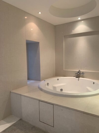 รอยัล เรสสิเดนซ์ พาร์ค / 385 ตรม. *-25