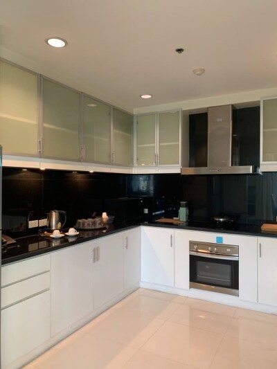 รอยัล เรสสิเดนซ์ พาร์ค / 385 ตรม. *-7