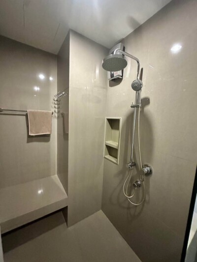 อัปเดตล่าสุด 26/3/68 : ริทึ่ม สุขุมวิท 42 / 45.5ตรม. ชั้น: 20-9