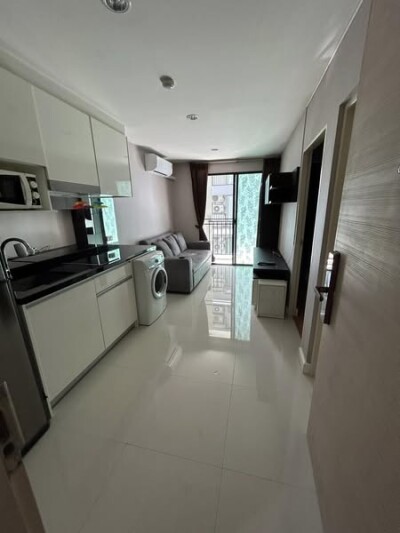 เมโทร สกาย รัชดา / 30 ตารางเมตร ชั้น 3 ตึก B 451/32-1