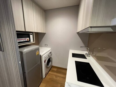 เดอะ ลุมพินี 24 / 31 ตรม.  ชั้น: 30 *-12