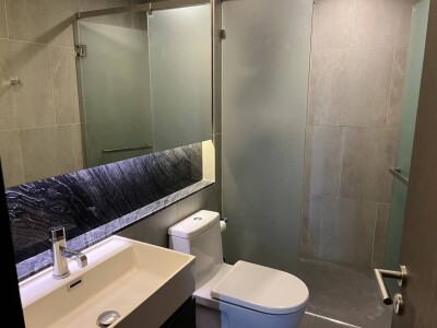 เดอะ ลุมพินี 24 / 31 ตรม.  ชั้น: 30 *-15