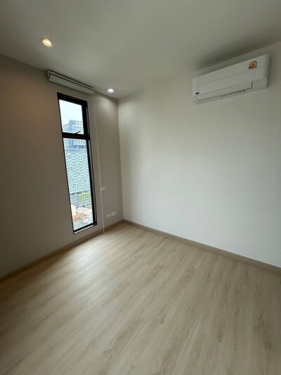 เซนส์ พหลโยธิน / 34.58 ตร.ม. ชั้น 19-9