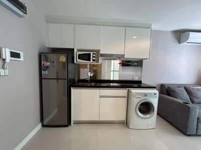 เมโทร สกาย รัชดา / 30 ตารางเมตร ชั้น 3 ตึก B 451/32-4