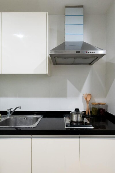 สิริ เรสซิเด้นซ์ สุขุมวิท 24 / 60.18 ตร.ม. ชั้น 14-10