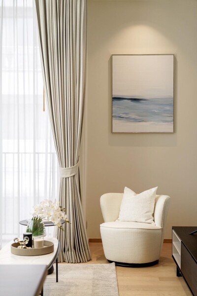 28 ชิดลม /  74 ตรม  . *-13