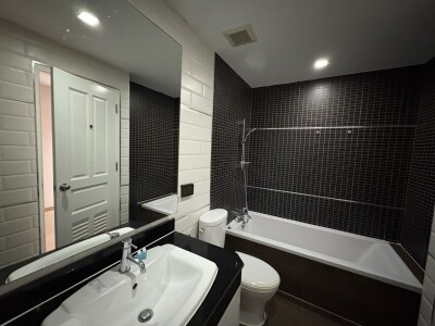 นันทิรุจ ทาวเวอร์ /  120 ตรม. ชั้น: 16th *-7