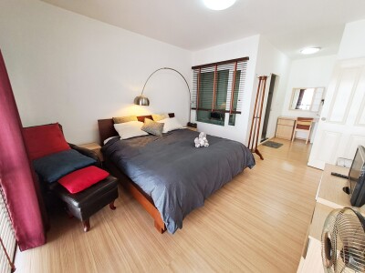 เอ สเปซ เพลย์ รัชดา - สุทธิสาร / 76 ตรม. ชั้น : 3-7