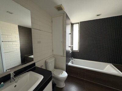 นันทิรุจ ทาวเวอร์ /  120 ตรม. ชั้น: 16th *-6