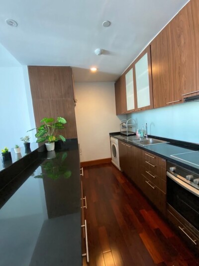 สกาย วิลล่า สาทร คอนโดมิเนียม / ขนาด 74 ตรม. ชั้น 31-6