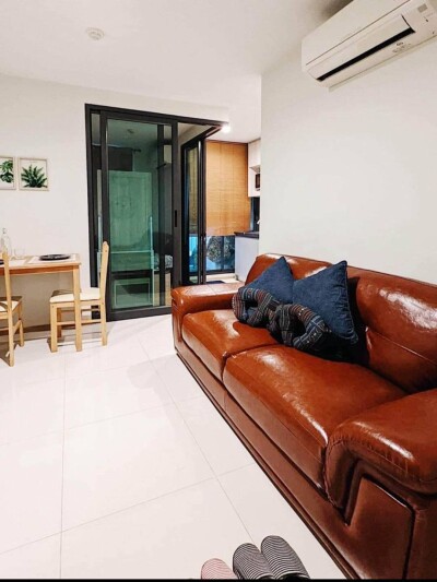 ฮิว สุขุมวิท / ขนาด 27 ตร.ม. (1ห้องนอน 1ห้องน้ำ) ชั้น 7-2