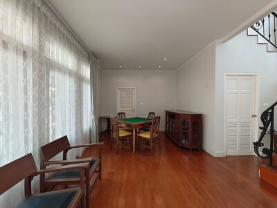 เลควูด คันทรี่ คลับ บางนา กม.18 / ที่ดิน: 600 ตร.วา พื้นที่ใช้สอย: 320 ตร.ม.-7