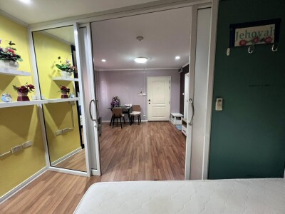 ลุมพินี เพลส นราธิวาส 24 / ห้องขนาด 33.27 ตร.ม. ชั้น 9 (ชั้นบนสุด) อาคาร B-6