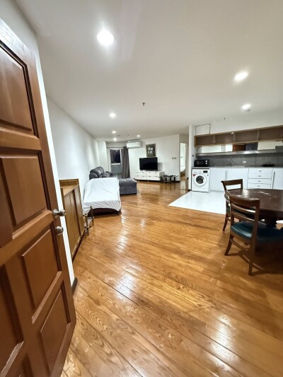 วิทยุ คอมเพล็กซ์ /  120 ตรม. ชั้น 22 ตึก C 1-16