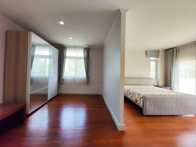 เลควูด คันทรี่ คลับ บางนา กม.18 / ที่ดิน: 600 ตร.วา พื้นที่ใช้สอย: 320 ตร.ม.-13