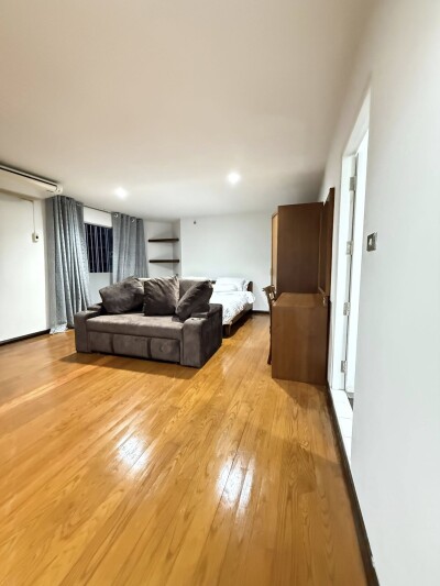 วิทยุ คอมเพล็กซ์ /  120 ตรม. ชั้น 22 ตึก C 1-4