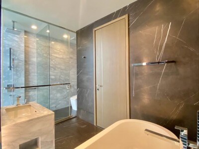 อัปเดตล่าสุด 24/4/2568 : เดอะ โมนูเมนต์ ทองหล่อ / 125 ตรม. 2 ห้องนอน 3 ห้องน้ำ ชั้น16-10