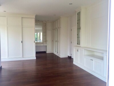 ลัดดารมย์ อิลิแกนซ์ วงแหวน สาทร-11