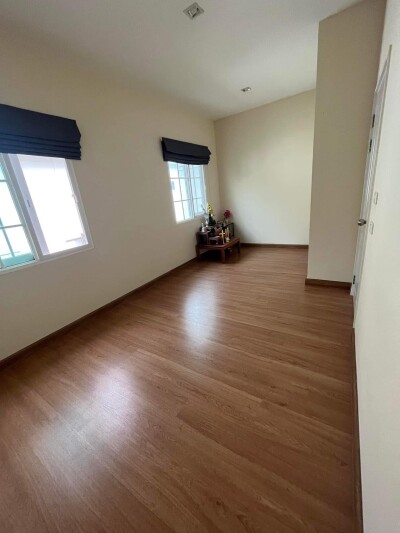 โกลเด้น ทาวน์ 3 ลาดพร้าว - เกษตรนวมินทร์ / ▪️ 17 ตรว  3 ห้องนอน 2ห้องน้ำ (หลังริม)-8