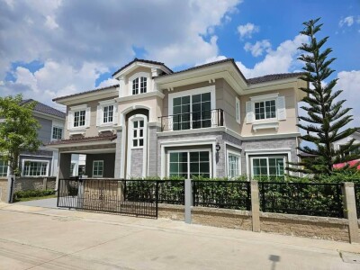 โกลเด้น นีโอ สุขุมวิท-ลาซาล / - มีสโมสร / สระว่ายน้ำ - พื้นที่ 53 ตรว 181 ตรม-1