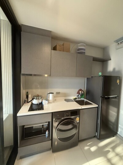 ไลฟ์ อโศก ไฮป์ / Life Asoke Hype-5