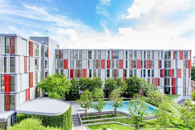 ทากะ เฮาส์ เอกมัย 12 / Taka Haus Ekamai 12-13