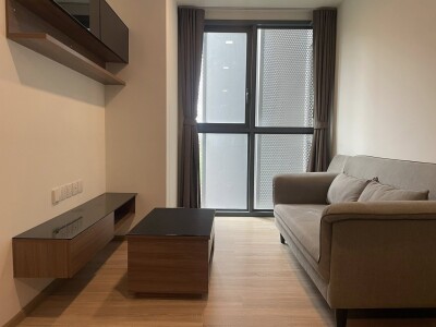 ทากะ เฮาส์ เอกมัย 12 / Taka Haus Ekamai 12-1