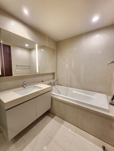 ควอทโทร บาย แสนสิริ / 92 ตรม. 2 ห้องนอน 2 ห้องนำ้-19