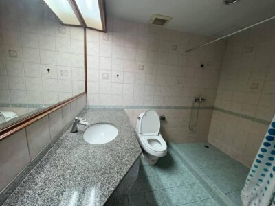 อโศก เพลส / ชั้น 21 138 ตรม.-17